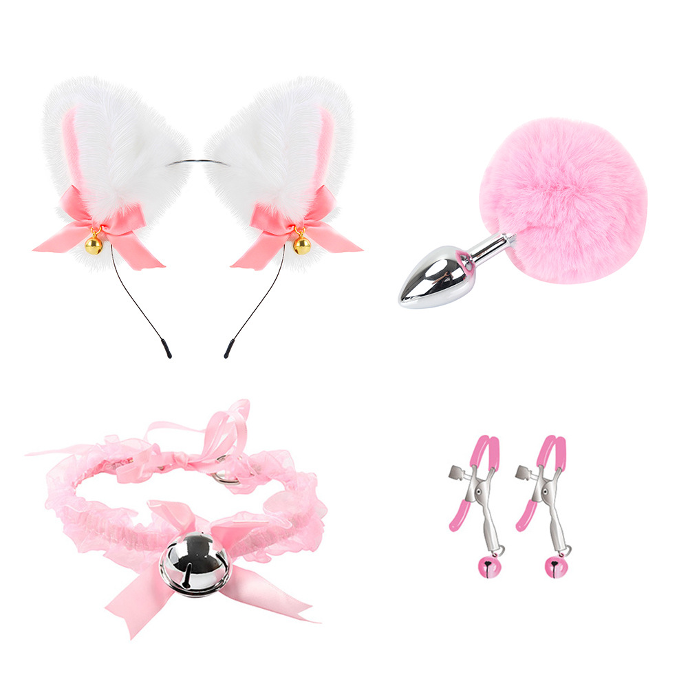 סט אביזרים דגם "Pom Pom"